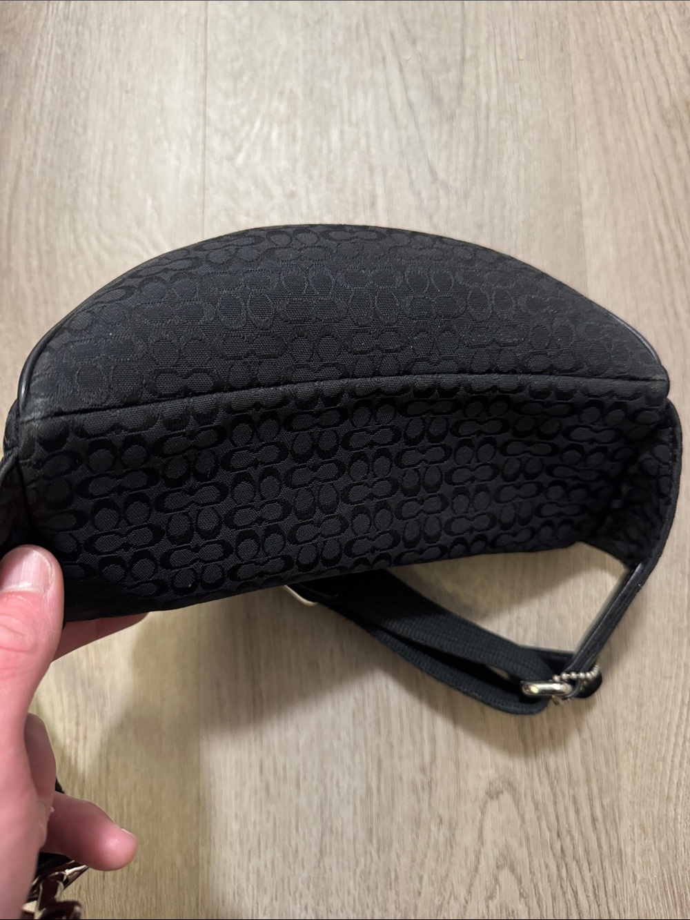 Coach Mini Signature Waist Pack/Belt Bag Black - Picture 5 of 11